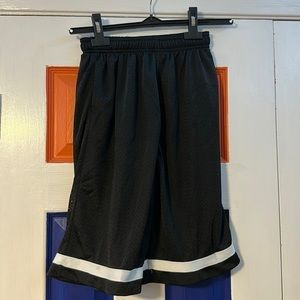 Denny Black and White Shorts Youth Large
